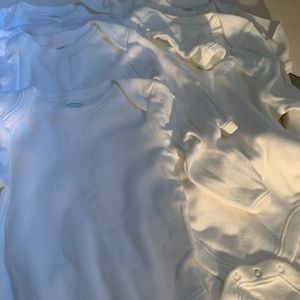 6 old navy 3-6 months baby onesie long sleeve